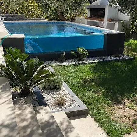 Holiday home Ivka Gardens *